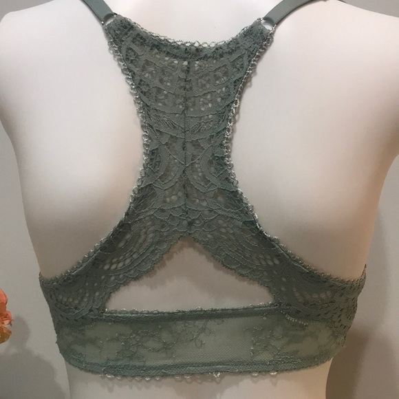 Victoria's Secret Dream Angels Push-up Bra - Picture 11 of 15